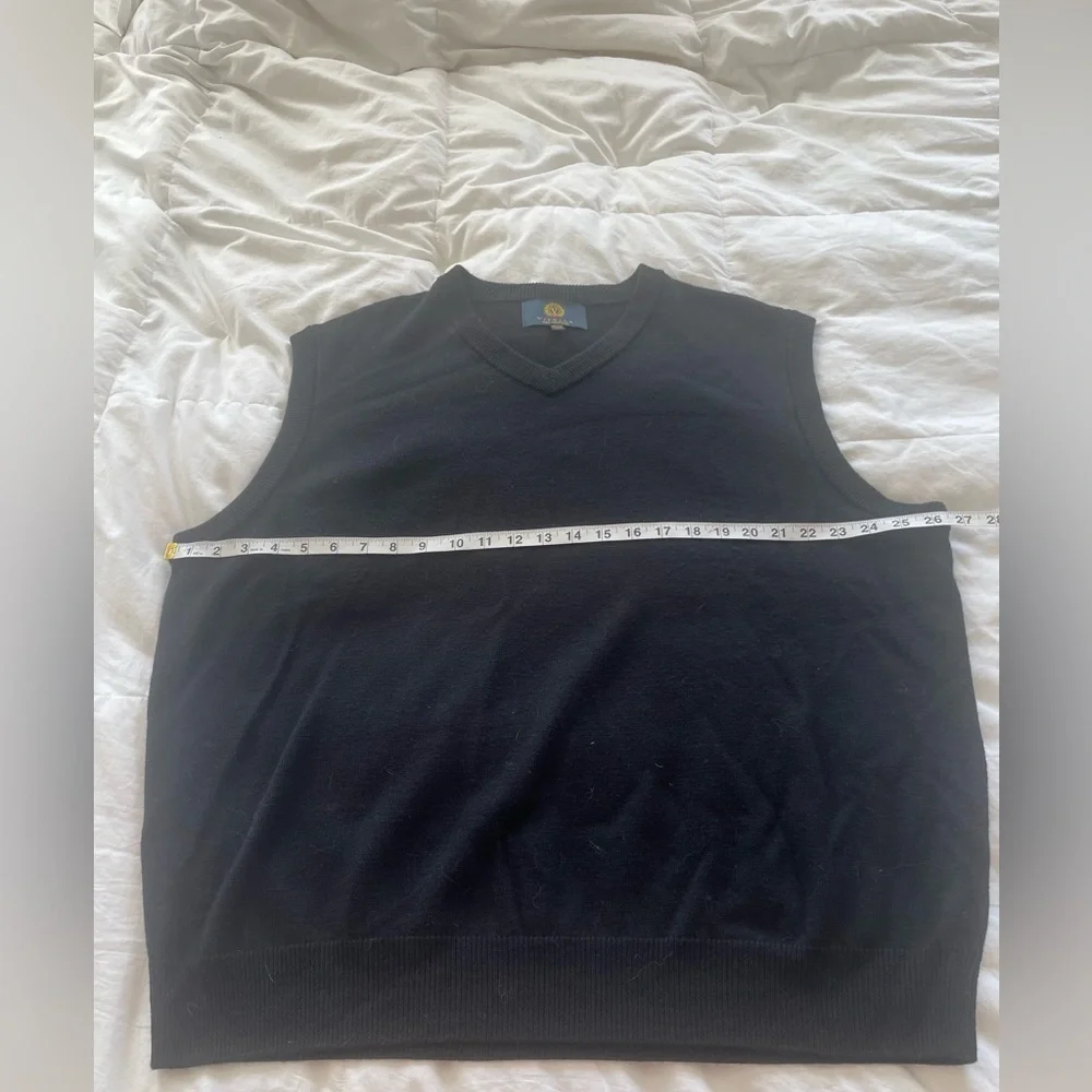 Viyella 100% Merino Wool Sweater Vest Black Classic Knit V-Neck Pullover XXL - Picture 6 of 9